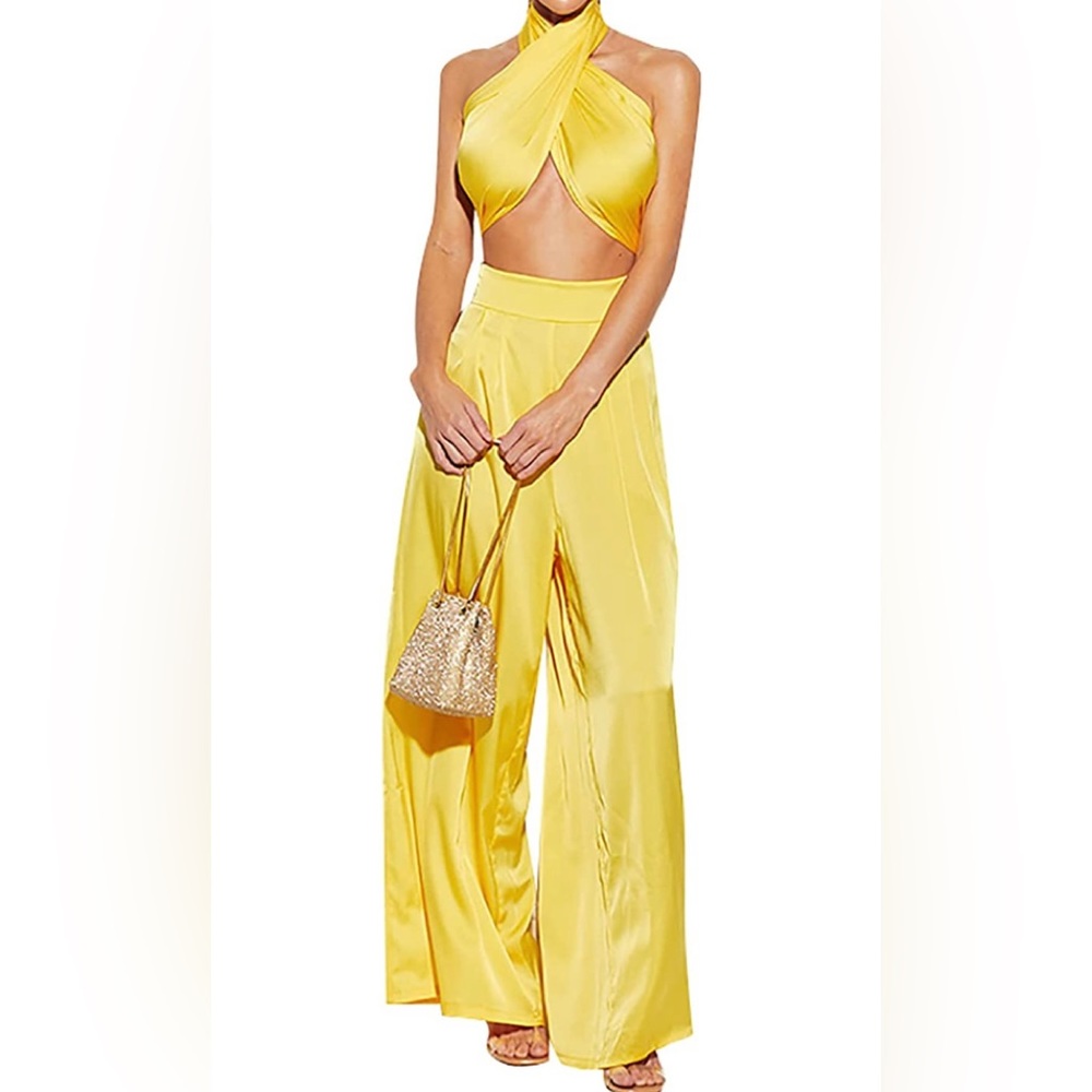 Brand new silk set.